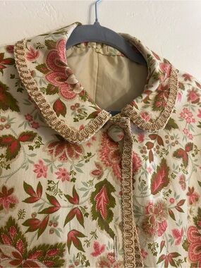 Vintage cape Button-Up Coat with Trim